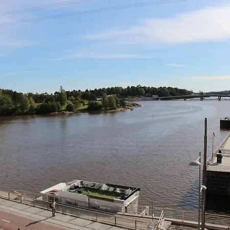 Apartment Bright By The Sea Helsinki